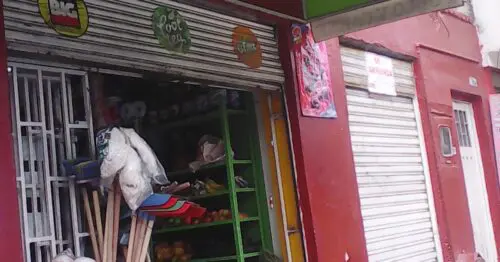 VIVERES FRUTAS Y VERDURAS VIVERES FRUTAS Y VERDURAS